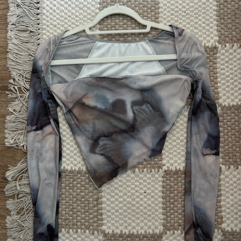 Stylish Women's Abstract Long Sleeve Top